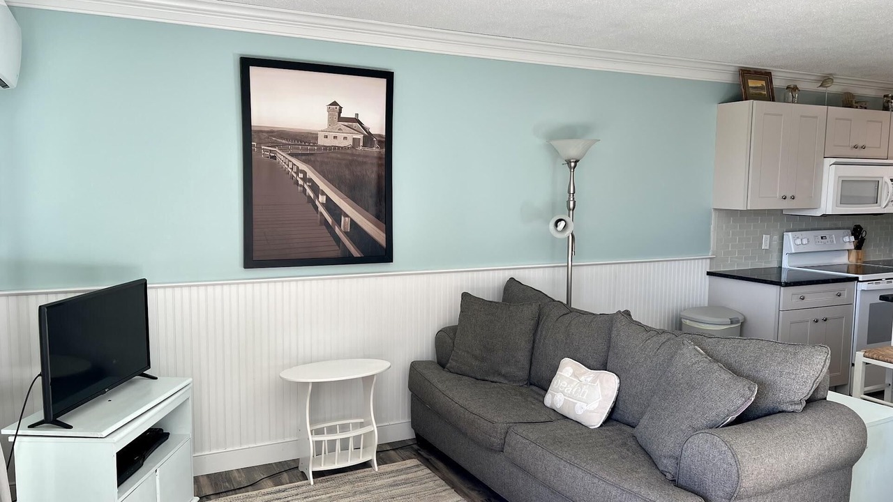 Photo of Livingroom in North Truro