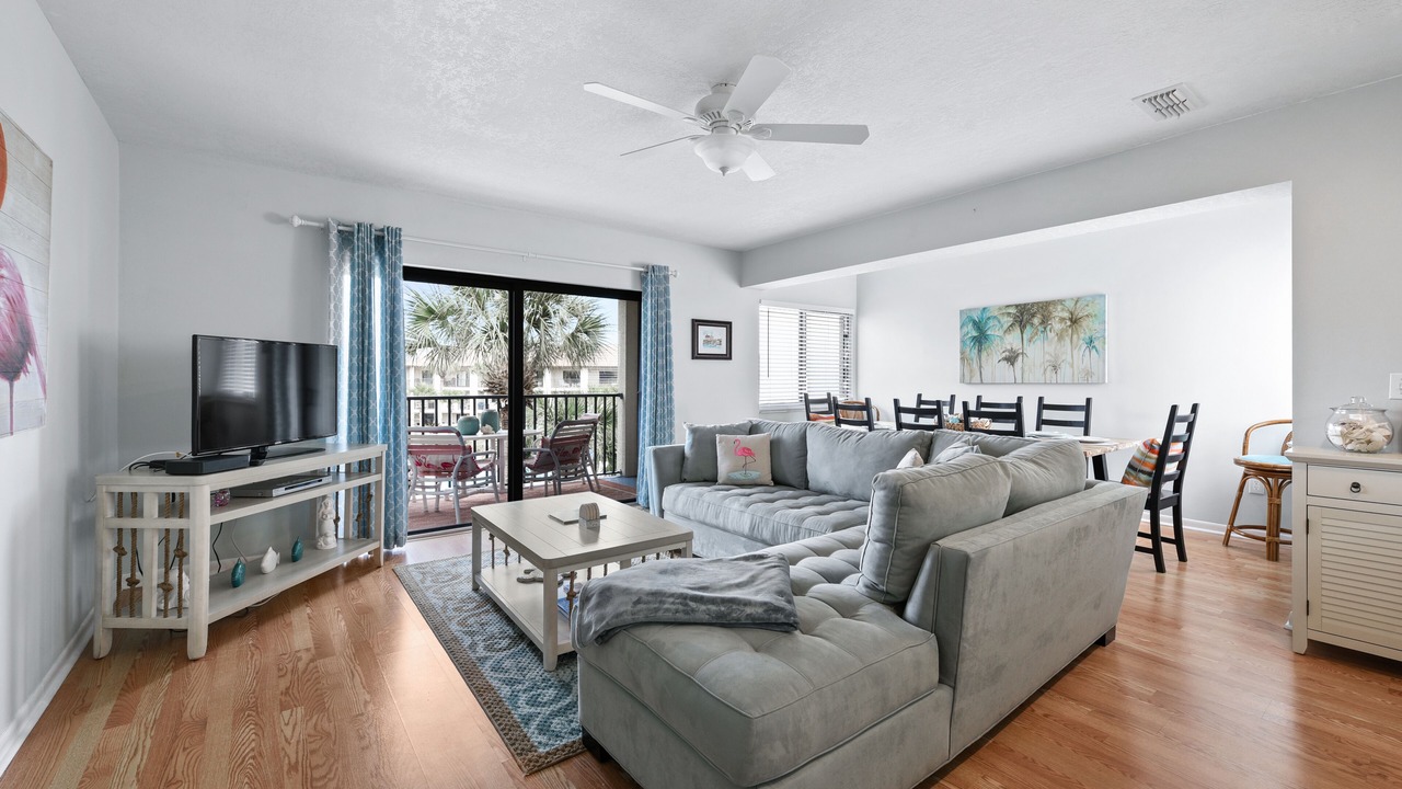 Photo of Livingroom in St. Augustine Beach