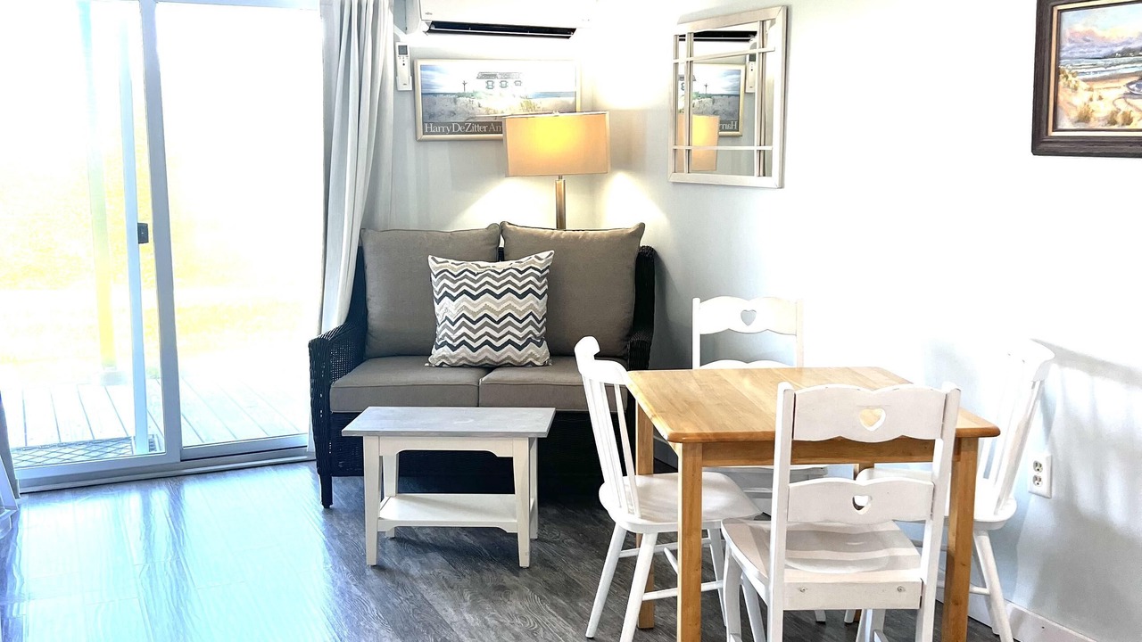 Photo of Livingroom in North Truro