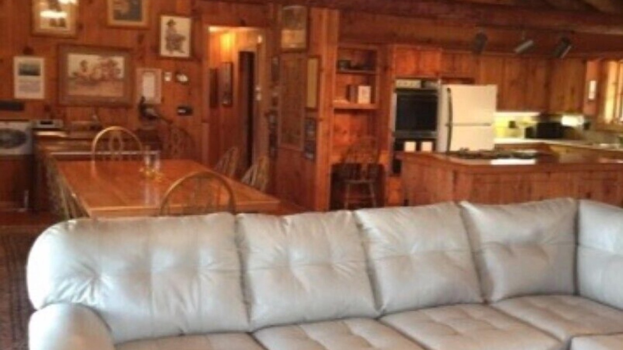 Photo of Livingroom in Lexington