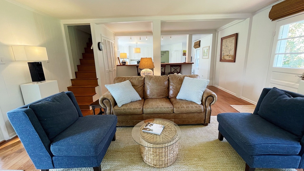 Photo of Livingroom in Weirwood