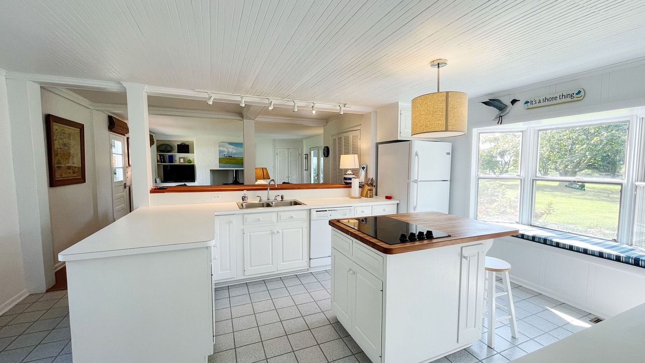 Photo of Kitchen in Weirwood