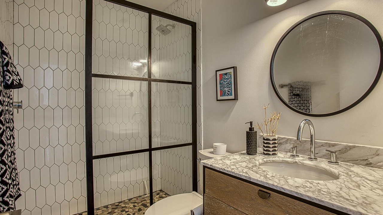 Photo of Bathroom in Inlet Beach