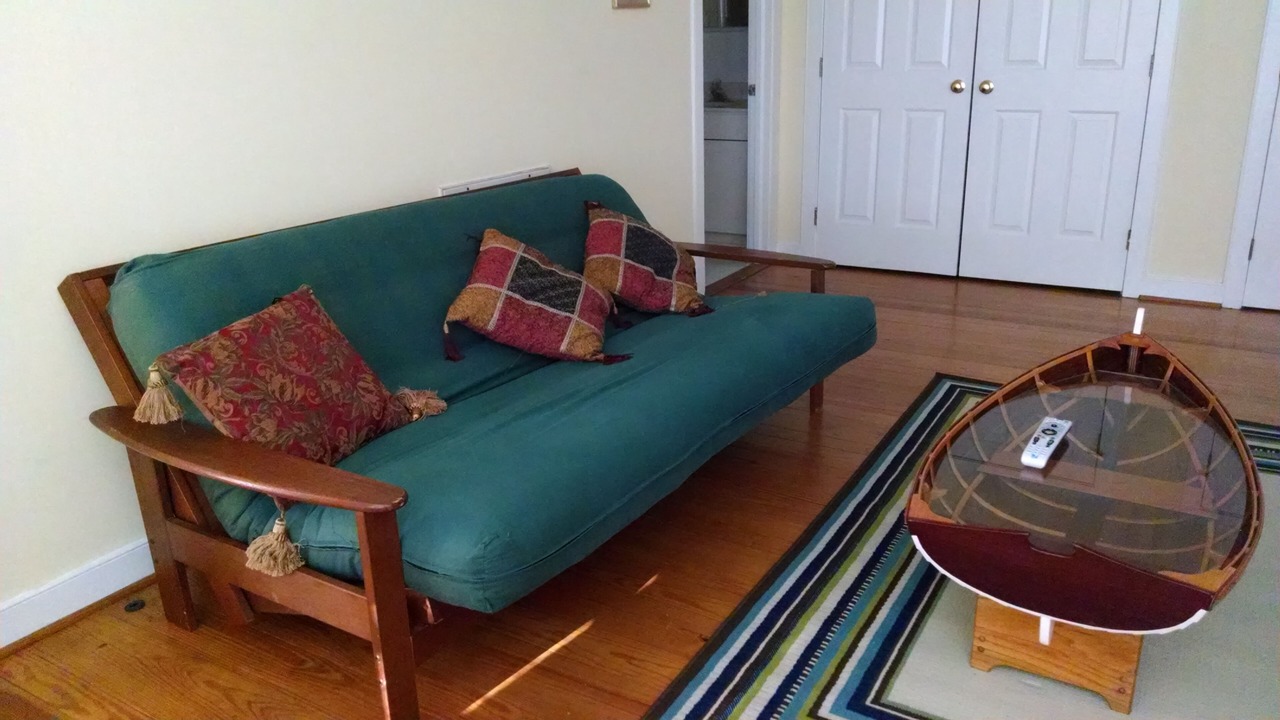 Photo of Livingroom in White Stone