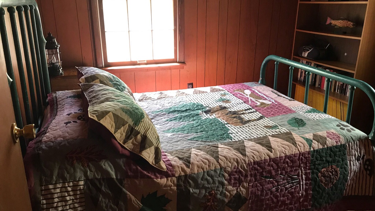 Photo of Bedroom in Depauw