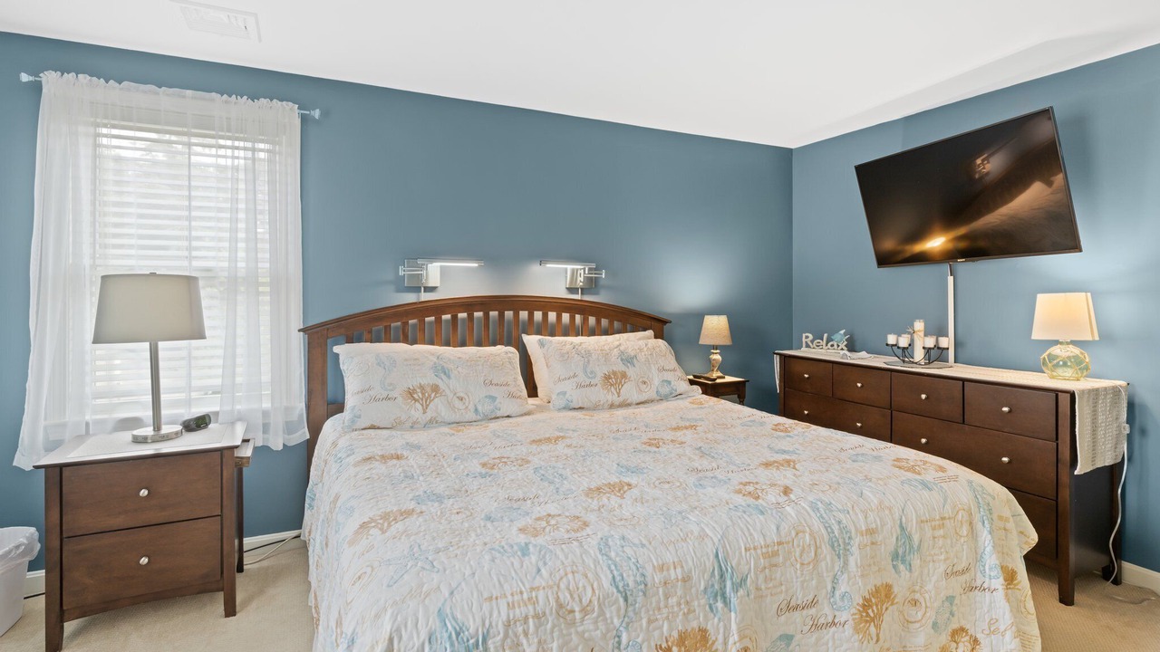 Photo of Bedroom in East Sandwich