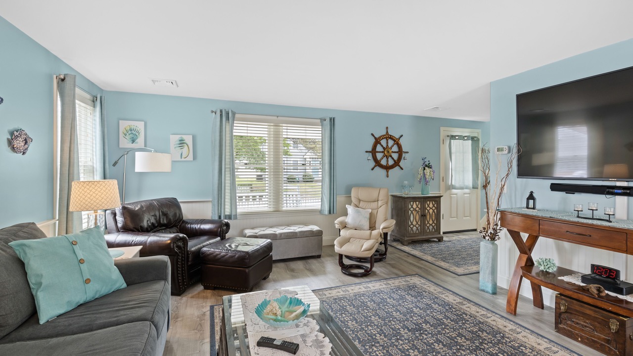 Photo of Livingroom in East Sandwich
