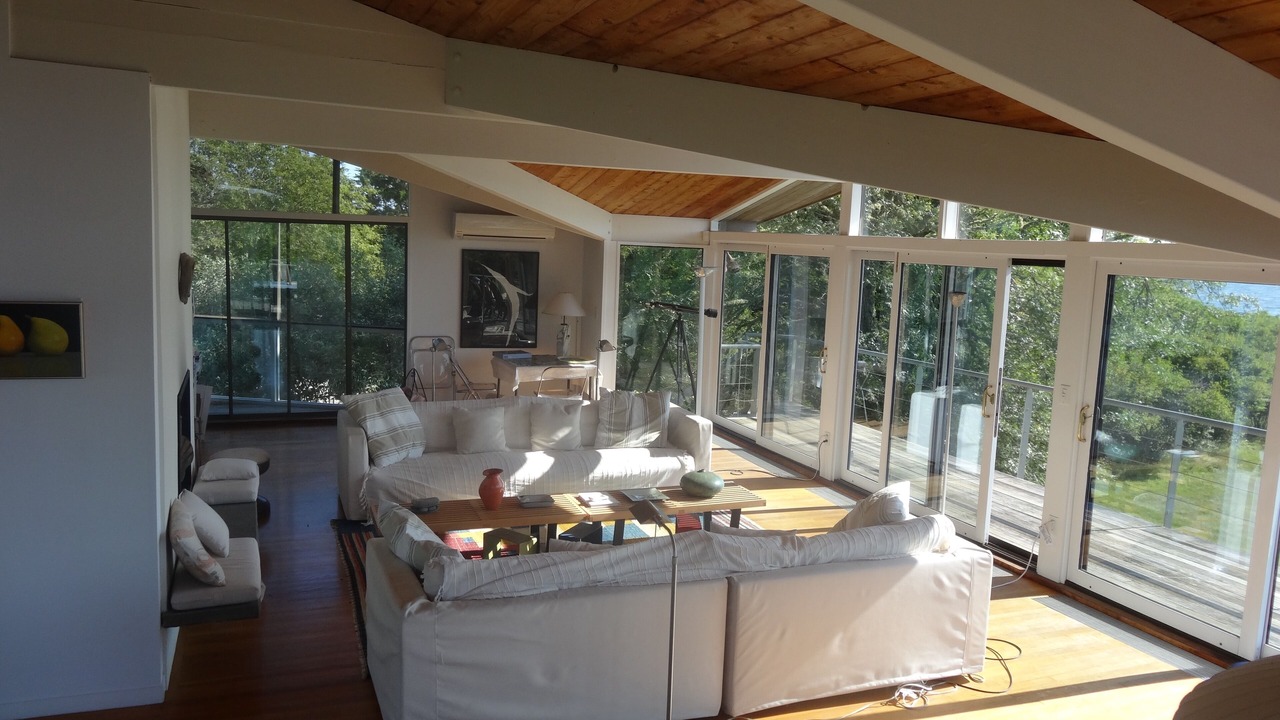 Photo of Livingroom in Chilmark