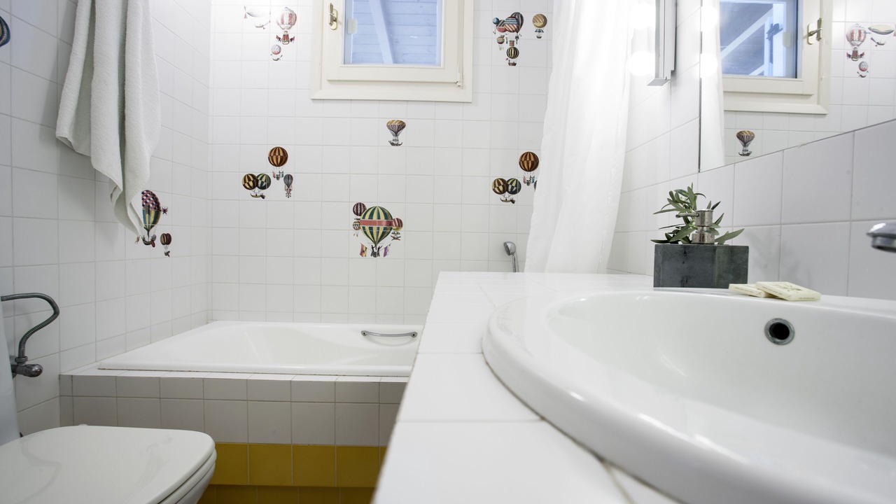 Photo of Bathroom in Kontos