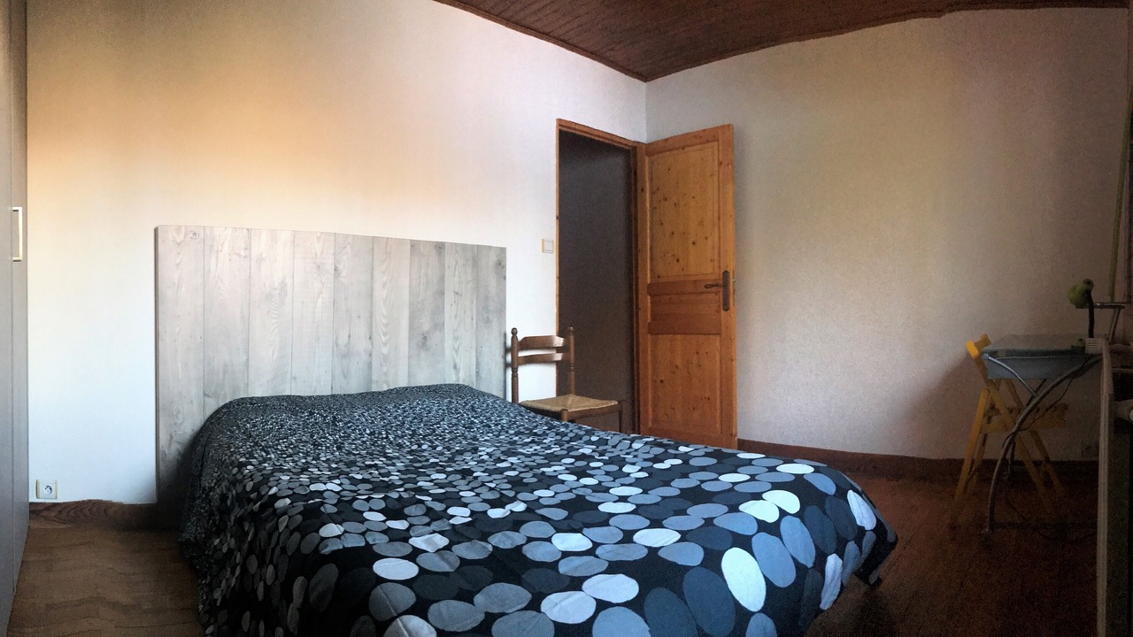 Photo of Bedroom in Saint-Laurent-en-Beaumont