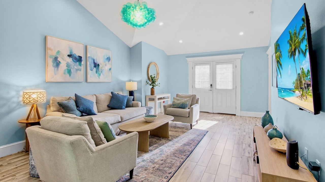 Photo of Livingroom in Whitney Beach