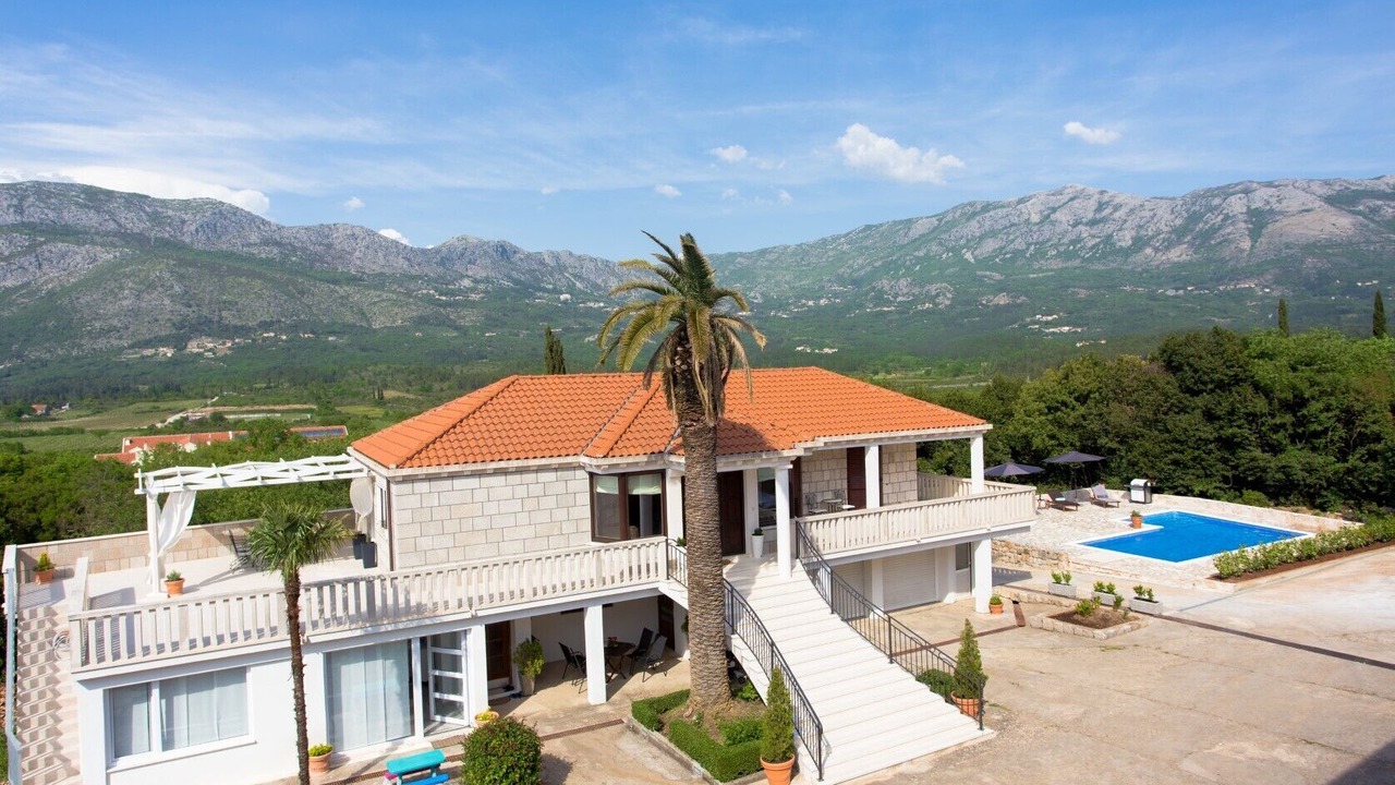 Photo of Outdoor in Gruda