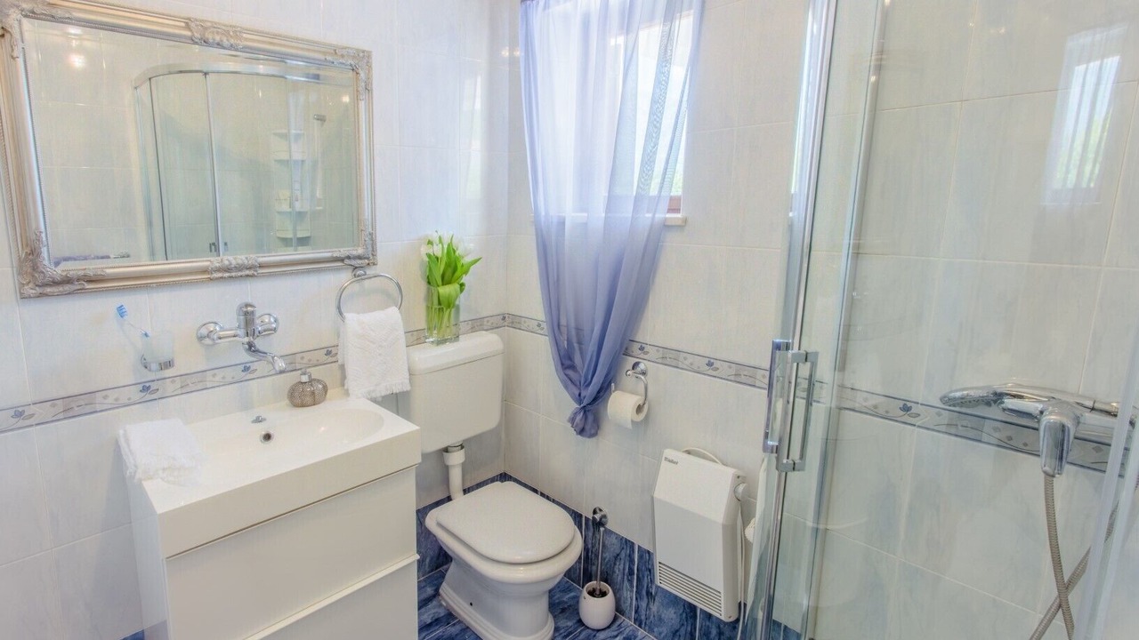 Photo of Bathroom in Gruda
