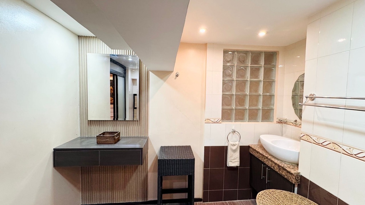 Photo of Bathroom in Santa Cruz