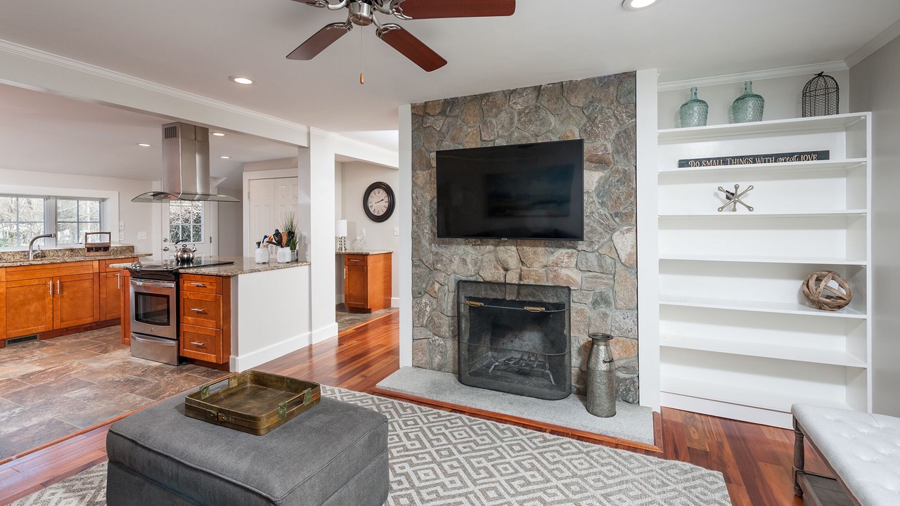 Photo of Livingroom in Andover