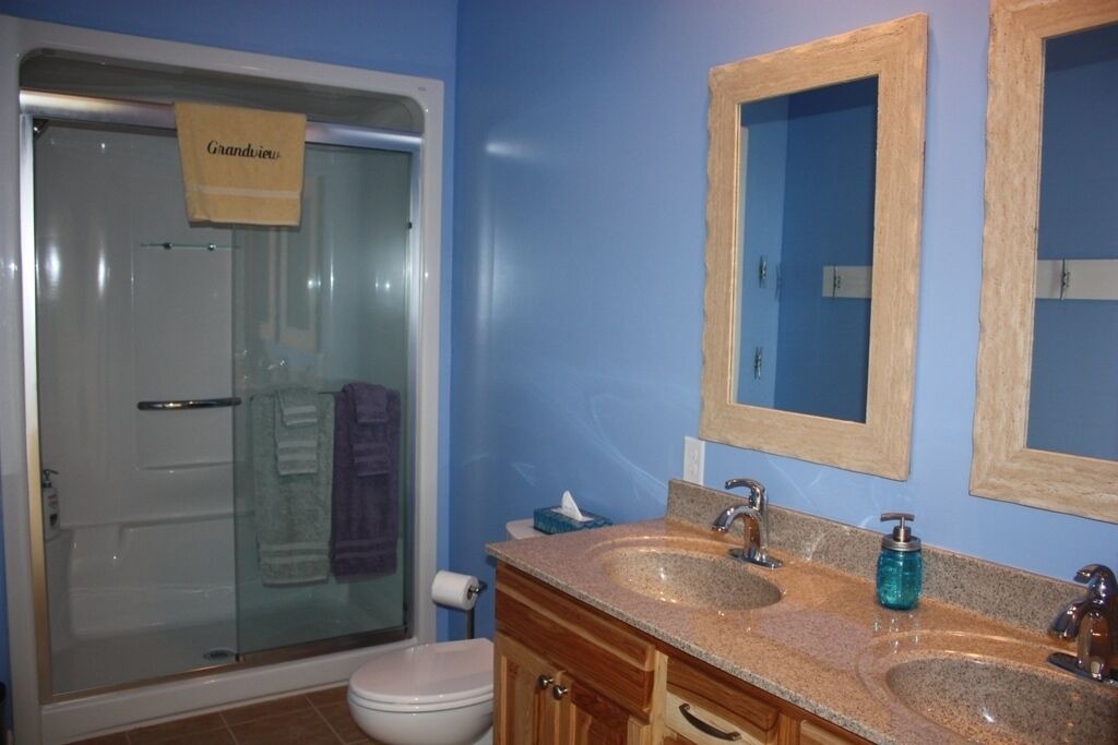 Photo of Bathroom in Foster