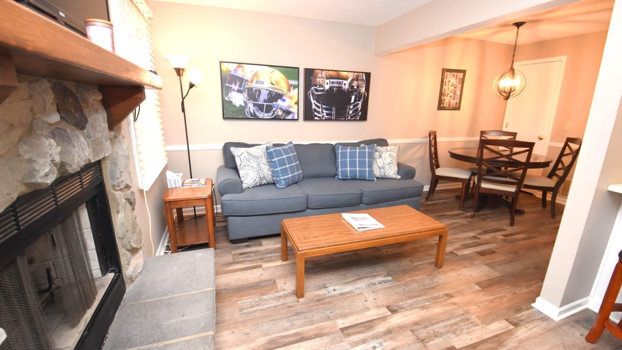 Photo of Livingroom in Notre Dame