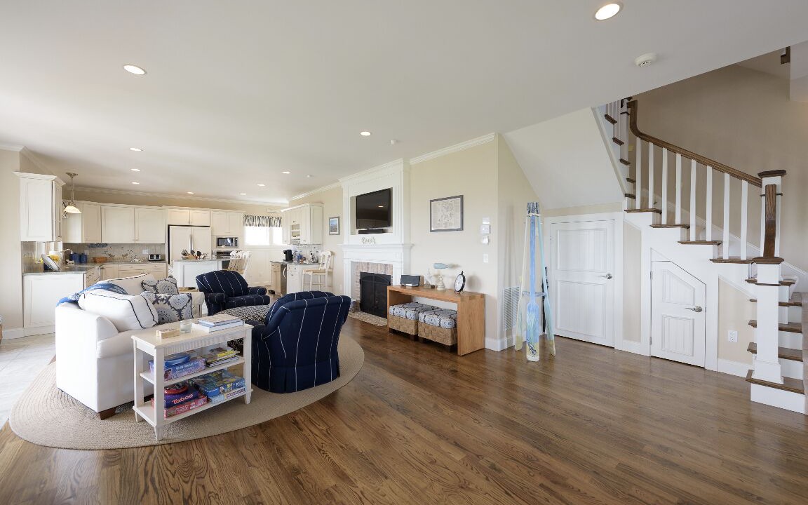 Photo of Livingroom in East Falmouth