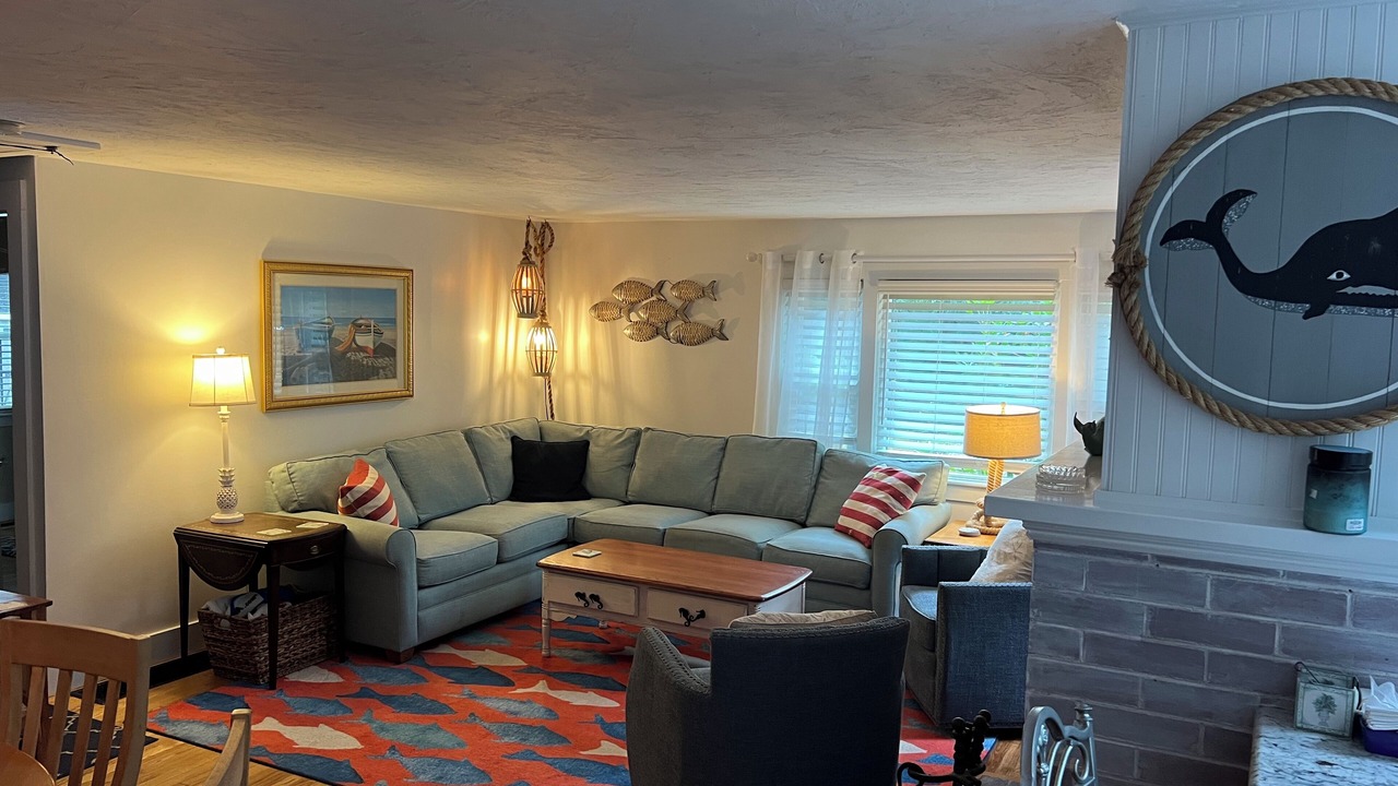Photo of Livingroom in North Eastham