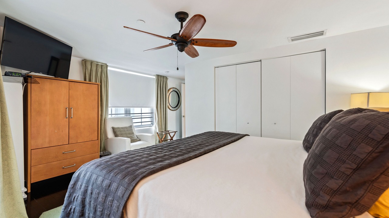Photo of Bedroom in South Beach