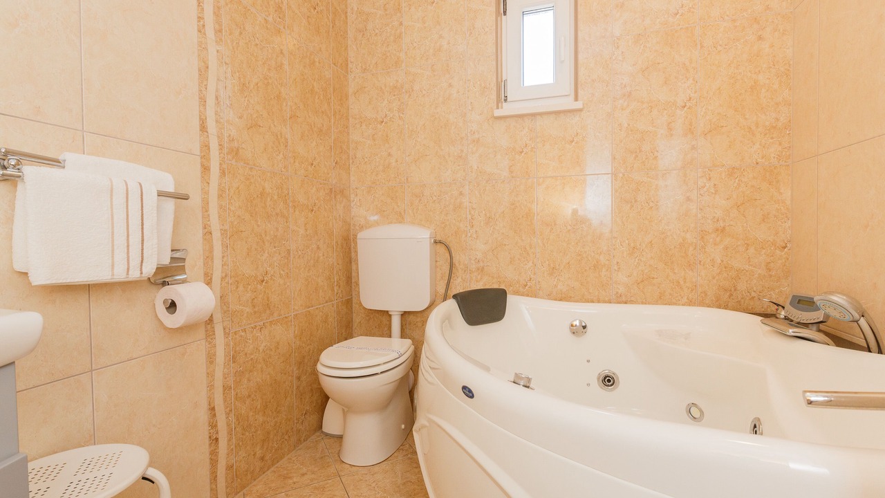 Photo of Bathroom in Mirce