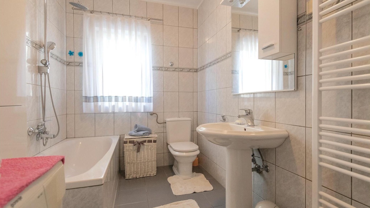 Photo of Bathroom in Donji Prolozac