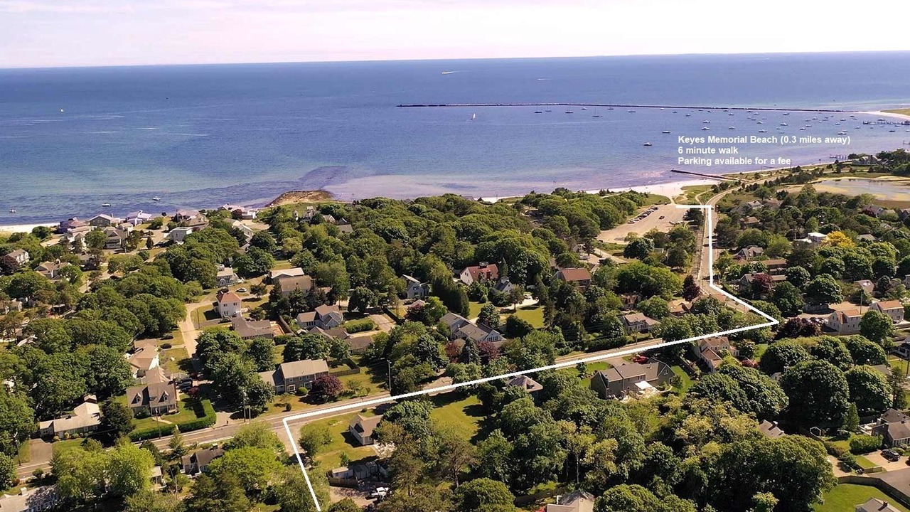 Photo of Others in Hyannis