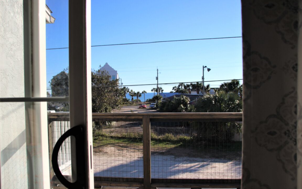 Photo of Patio Balcony in Hollywood Beach