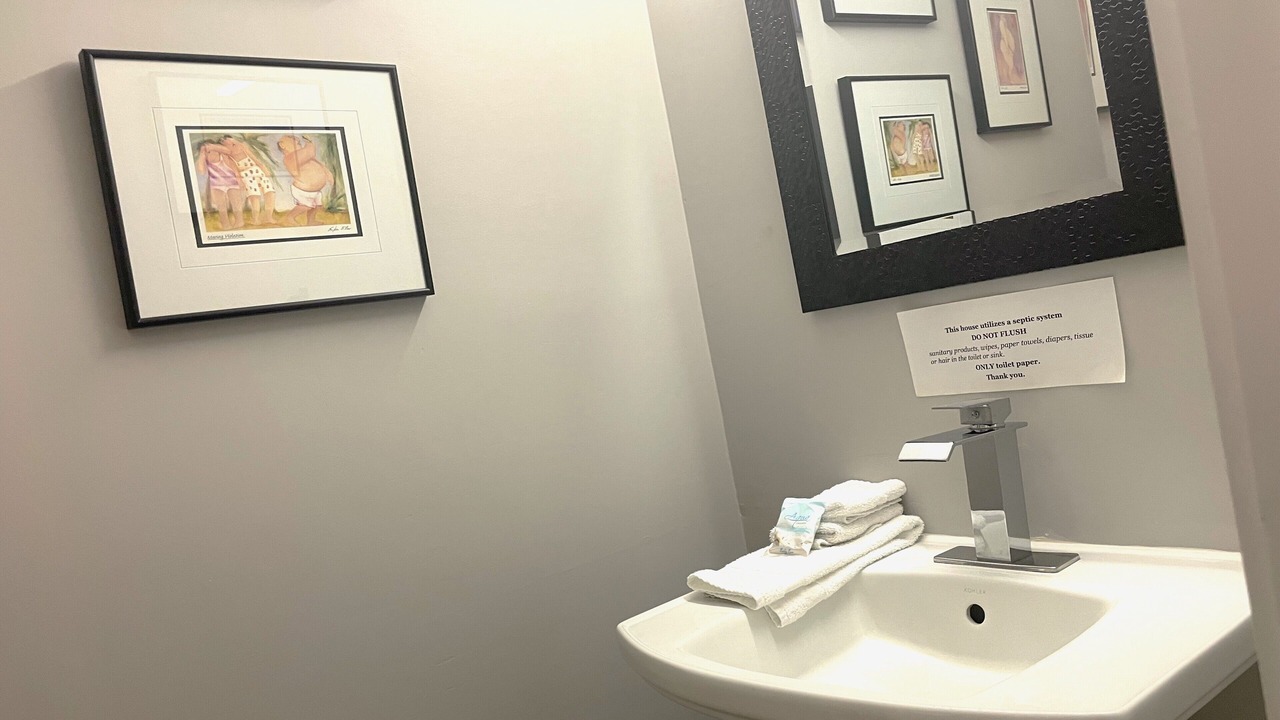 Photo of Bathroom in Hollywood Beach