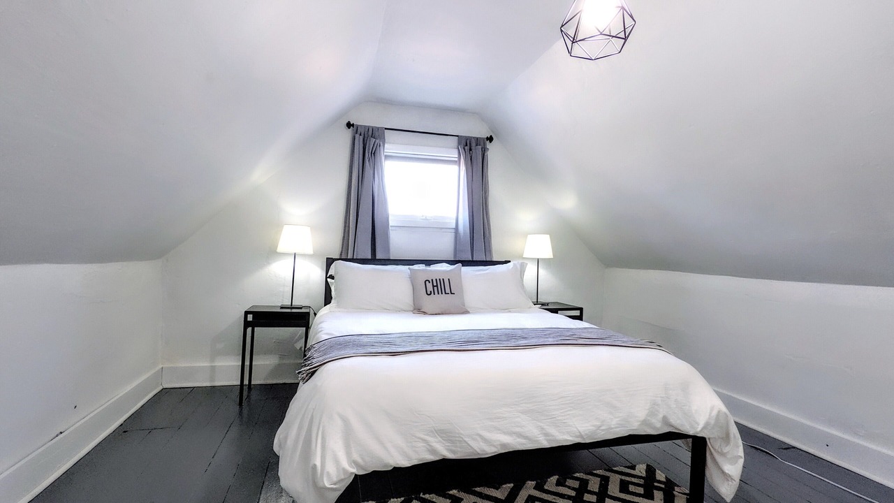 Photo of Bedroom in Three Oaks