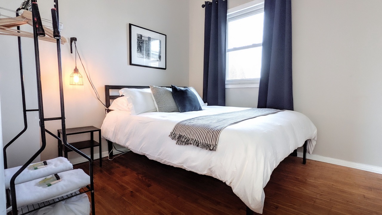Photo of Bedroom in Three Oaks
