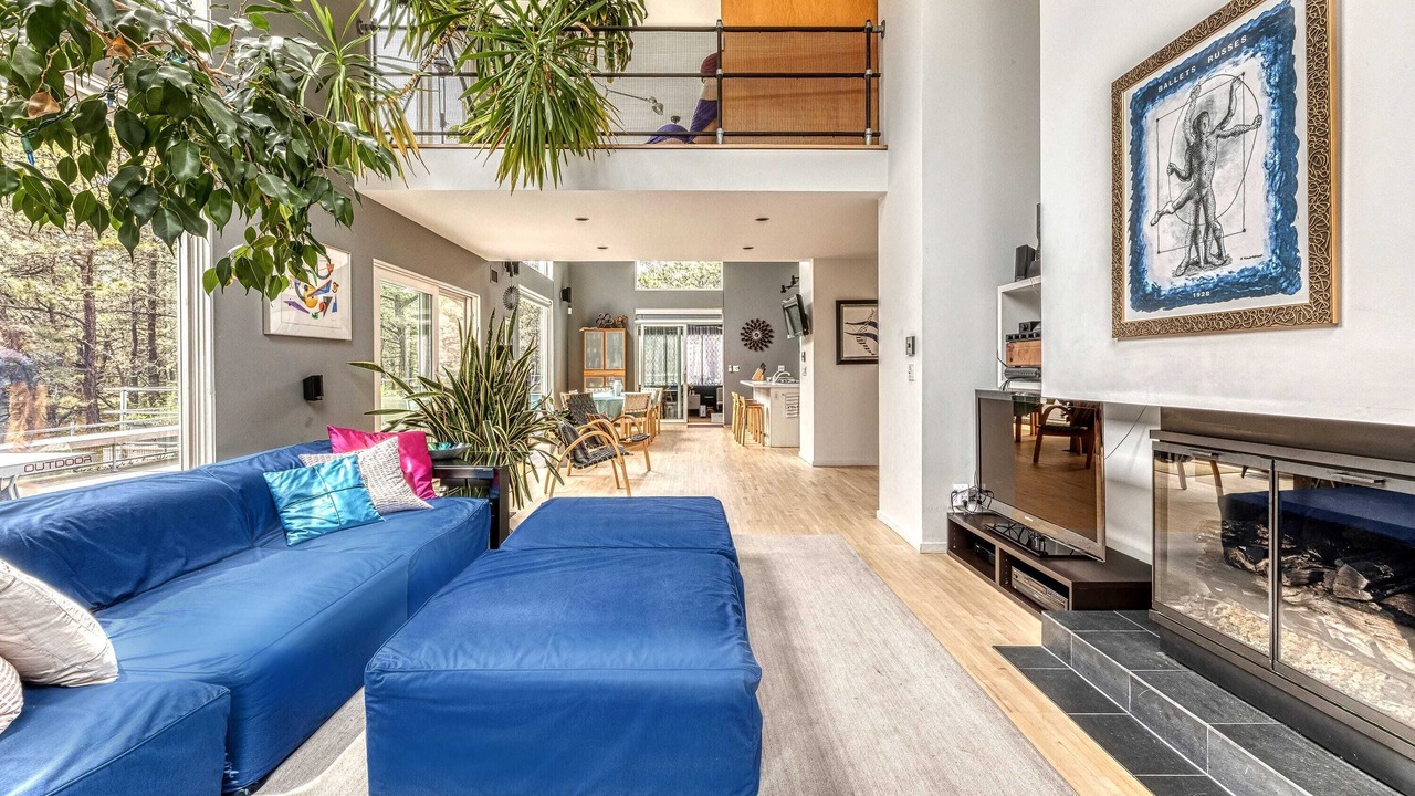 Photo of Livingroom in Amagansett