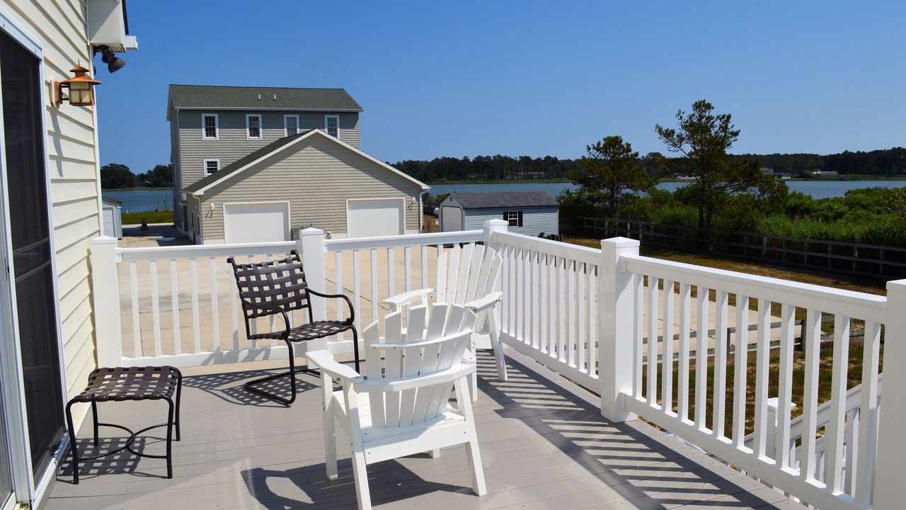 Photo of Patio Balcony in Deep Hole