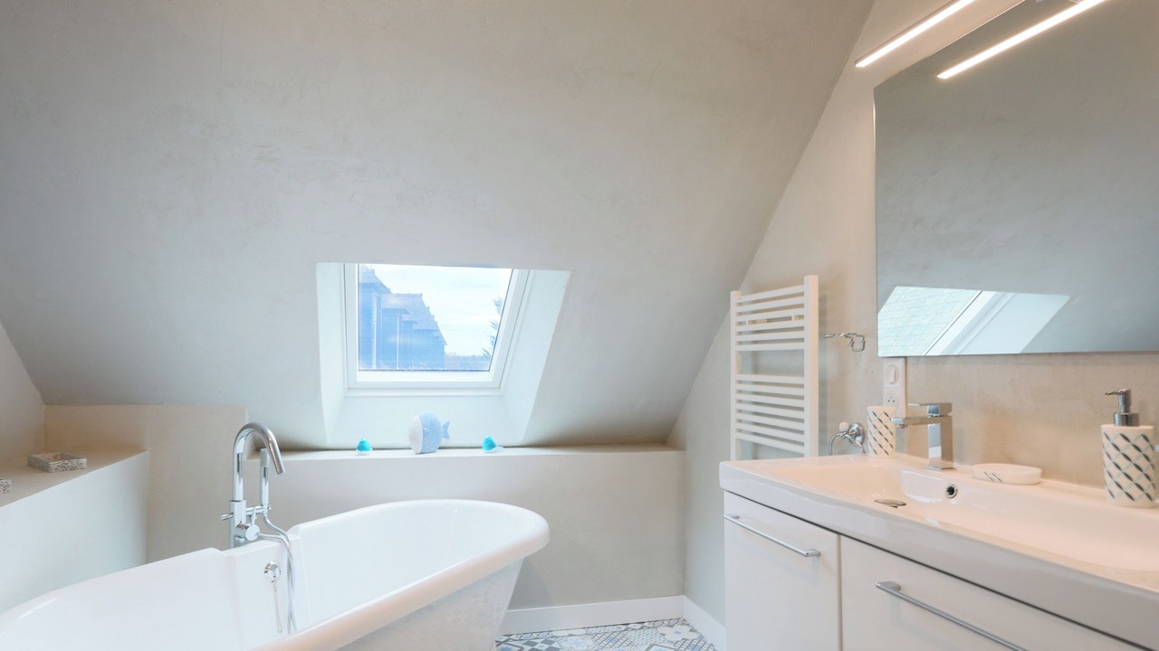 Photo of Bathroom in Planguenoual
