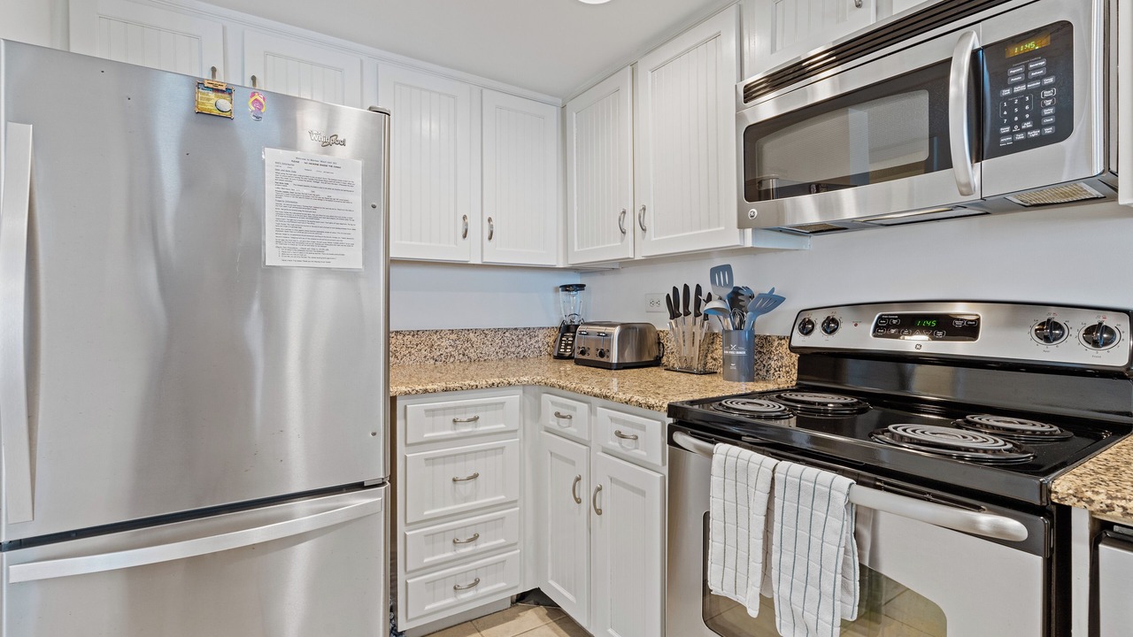 Photo of Kitchen in Biltmore Beach