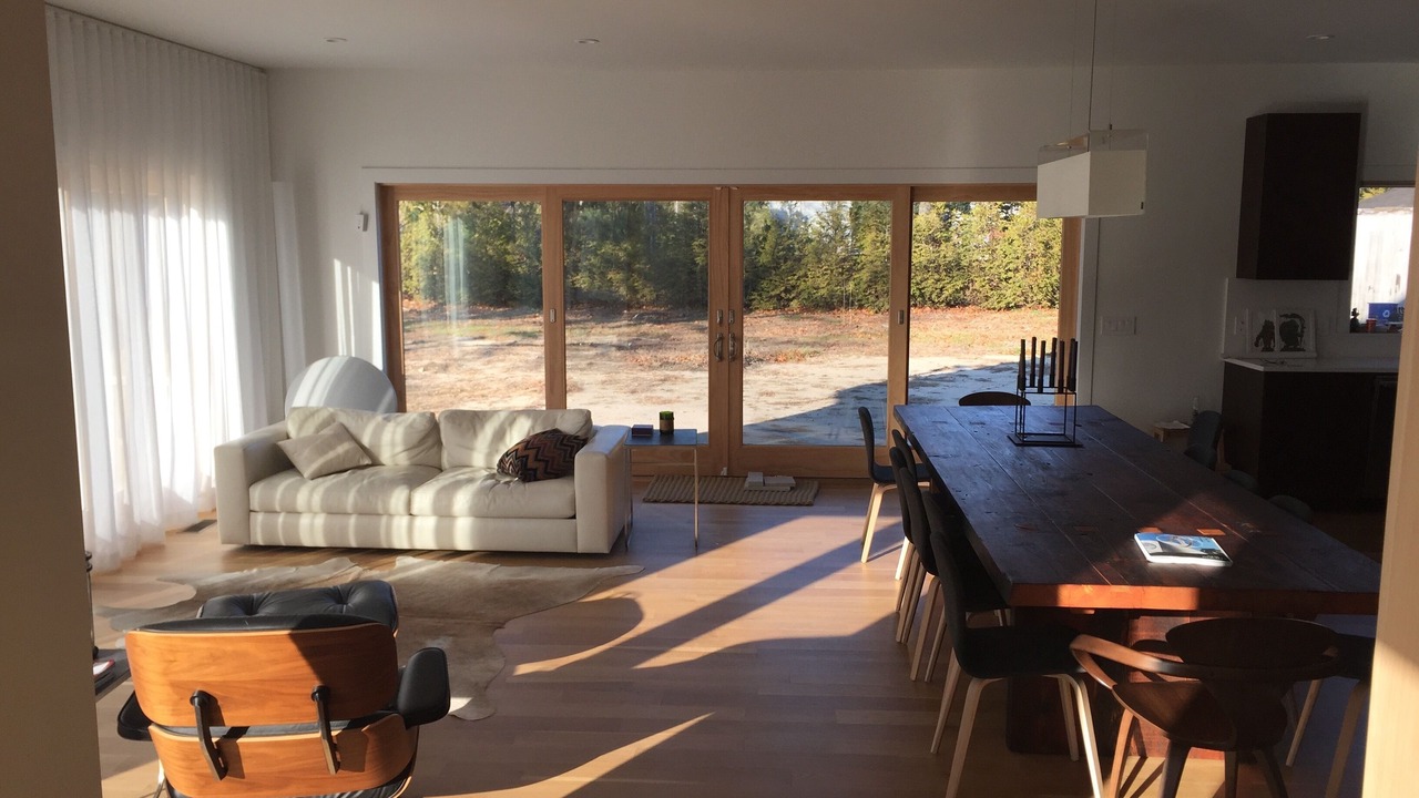 Photo of Livingroom in Westhampton