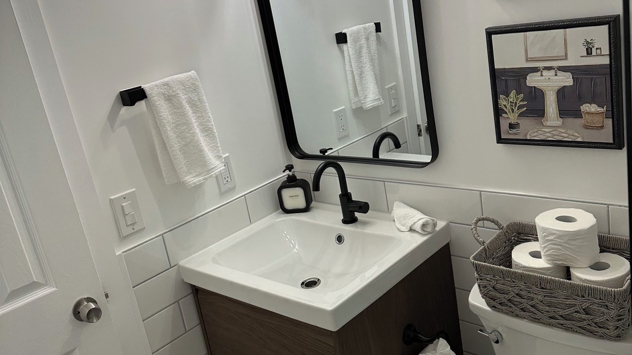 Photo of Bathroom in Tamiami