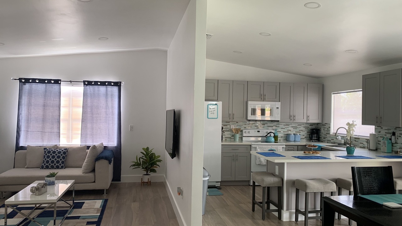 Photo of Bedroom in Tamiami