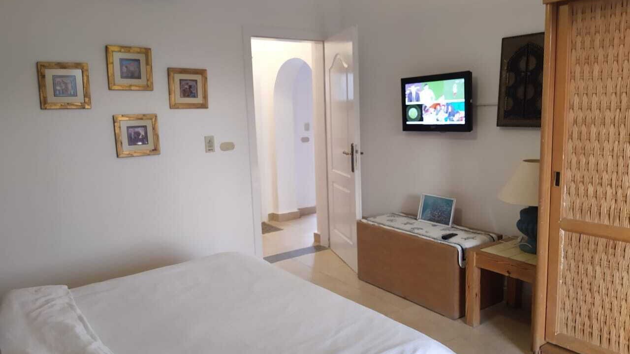 Photo of Bedroom in El Hadaba