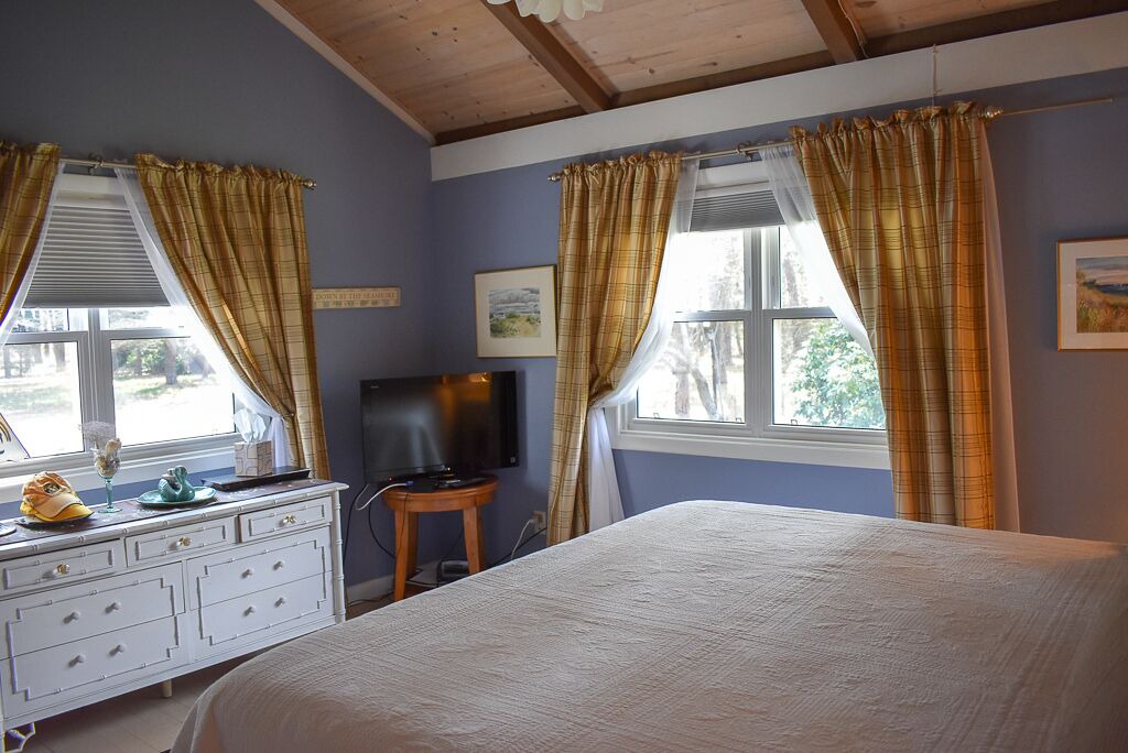 Photo of Bedroom in Dennis