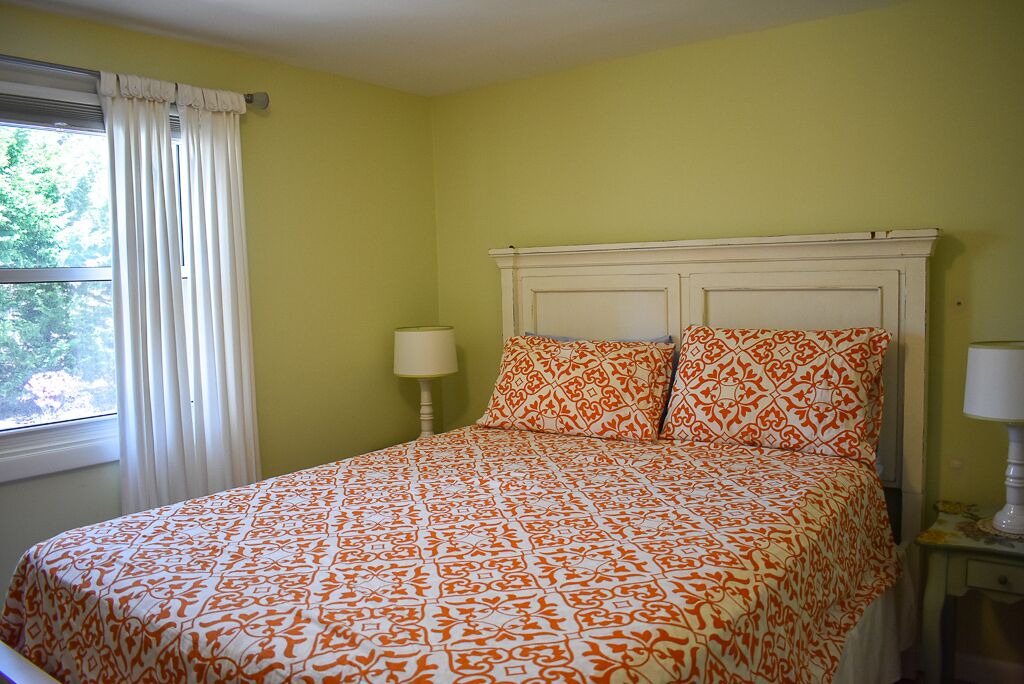Photo of Bedroom in Dennis