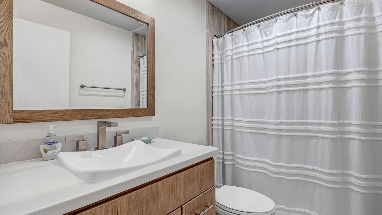 Photo of Bathroom in Sawgrass