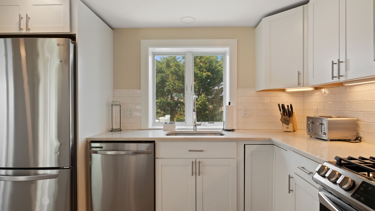 Photo of Kitchen in Popponesset