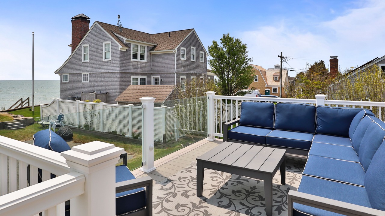 Photo of Patio Balcony in Popponesset