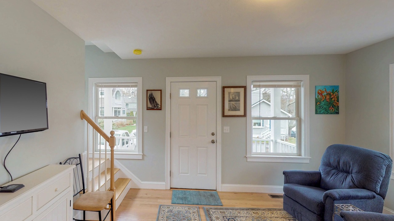 Photo of Livingroom in Teaticket