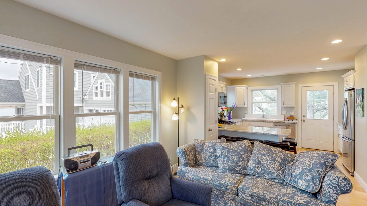 Photo of Livingroom in Teaticket