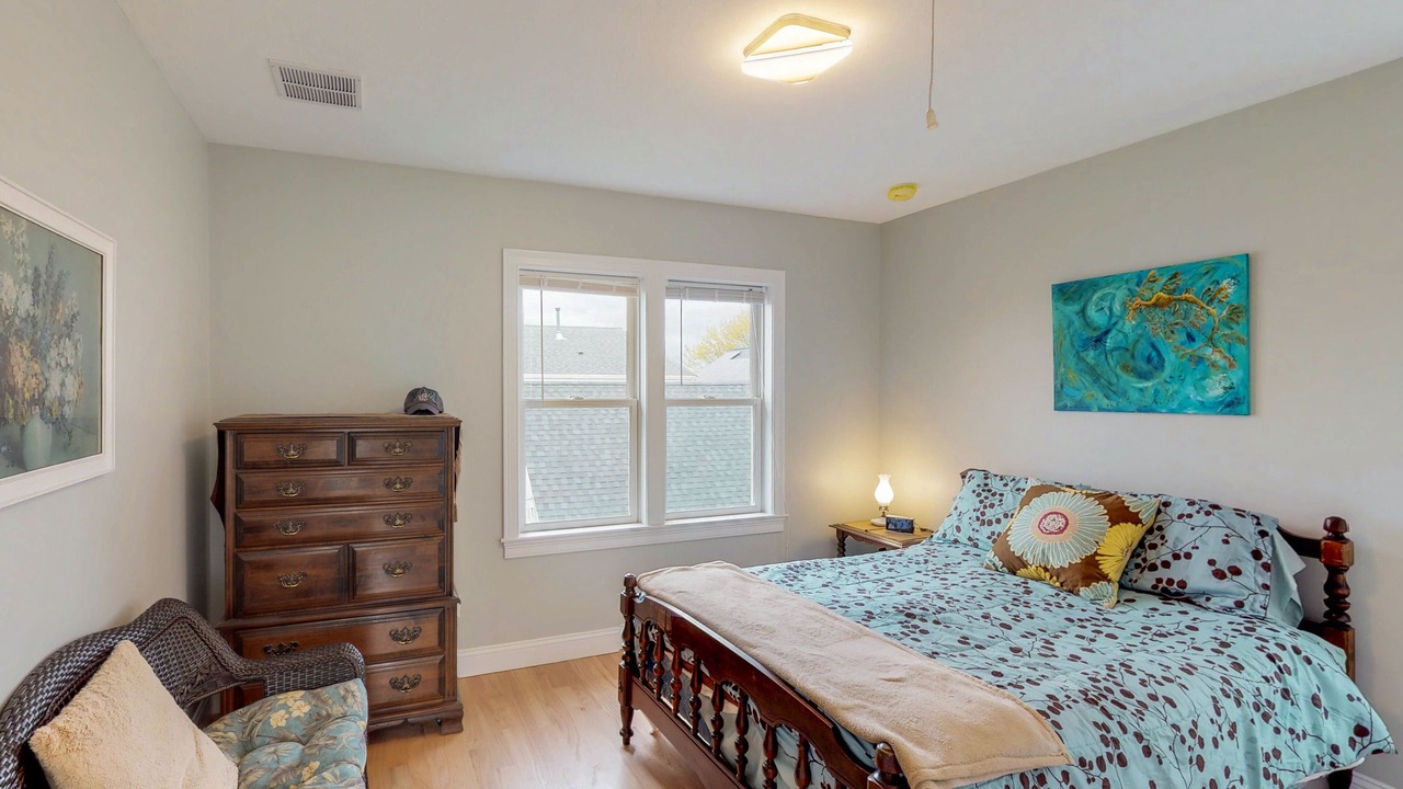 Photo of Bedroom in Teaticket