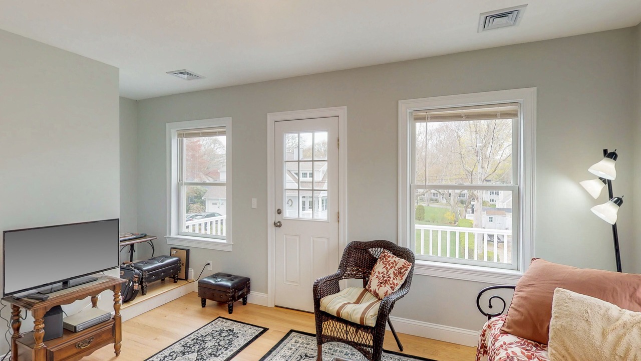 Photo of Livingroom in Teaticket