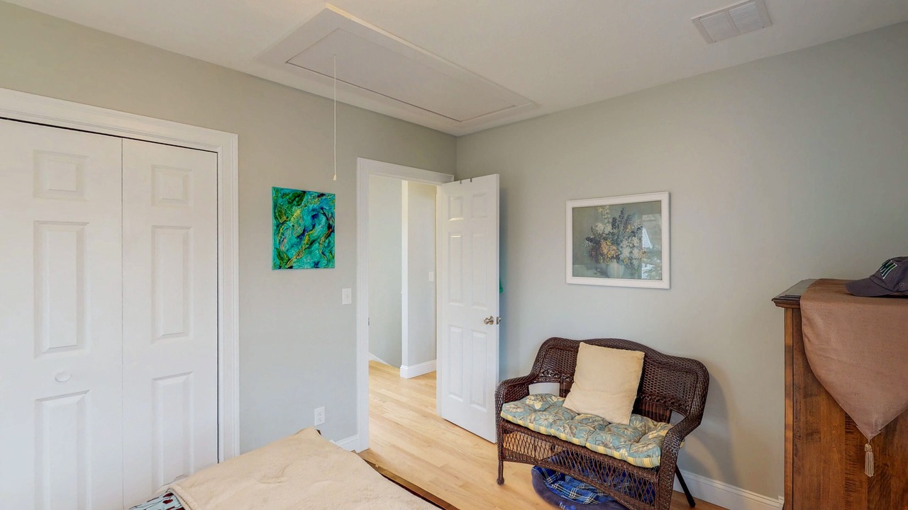 Photo of Bedroom in Teaticket