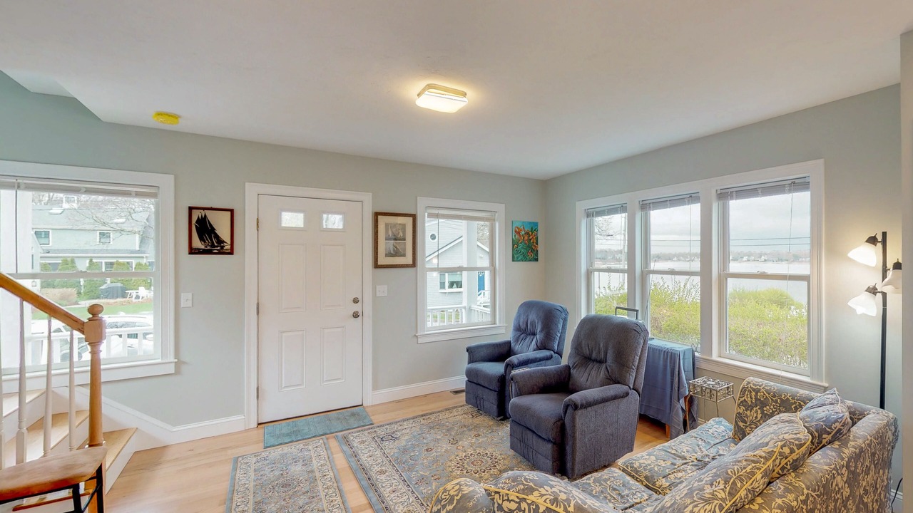 Photo of Livingroom in Teaticket